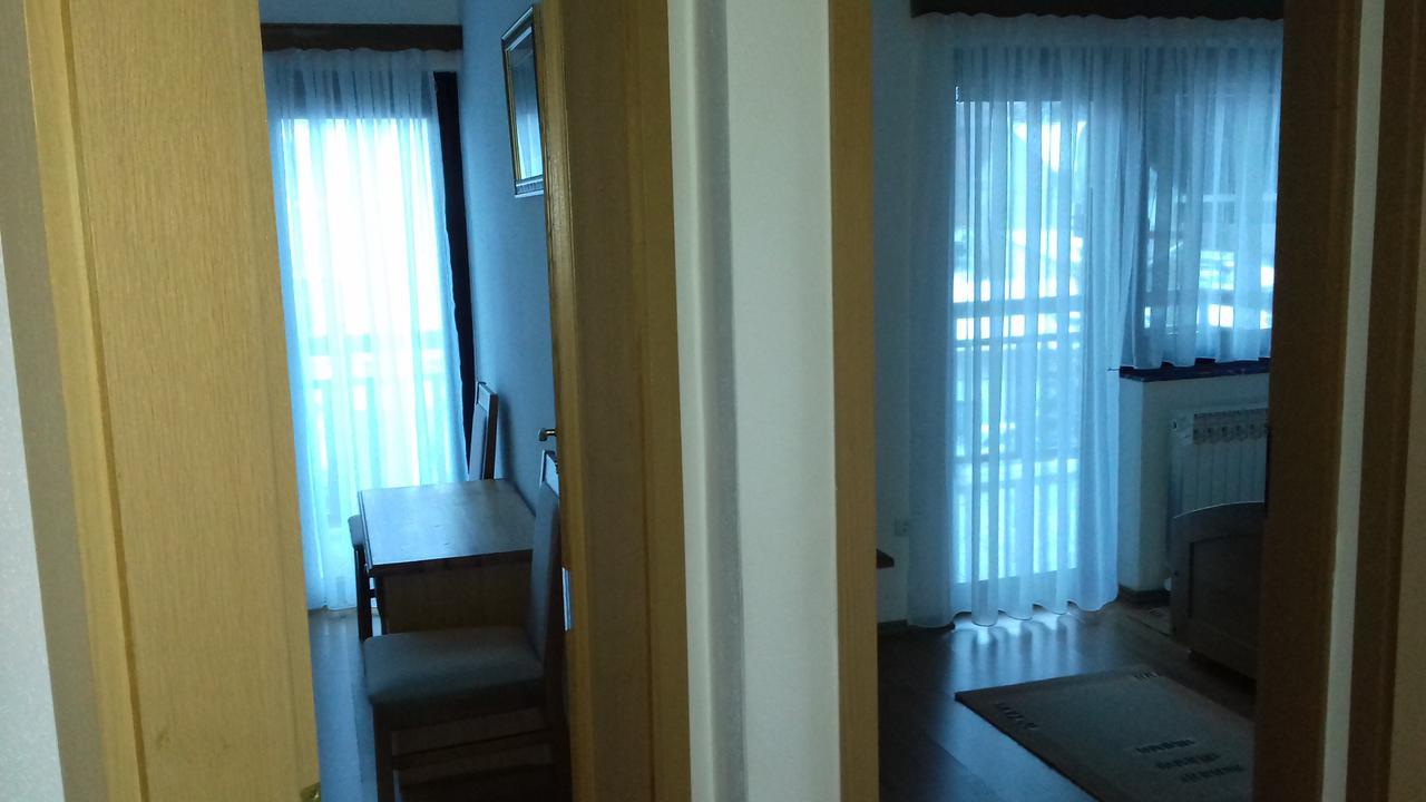 Gradska Kavana Guest House クープレス エクステリア 写真